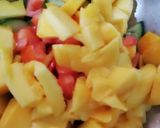 A picture of step 1 of Mango salad.