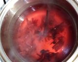 A picture of step 5 of Hibiscus tea.