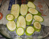Foto del paso 3 de la receta: Pastel de calabacín relleno y gratinado al horno