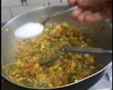 A picture of step 3 of Lemon Coriander Vegetable Soup.