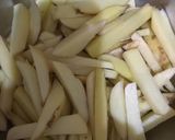 हनी चिल्ली पोटैटो (Honey chilli potato reicpe in Hindi) रेसिपी चरण 1 फोटो