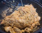 รูปขั้นตอนการทำที่ 8 ของ ผัดไทไก่เส้นจันท์