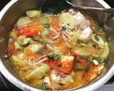 Hình bước làm 3 của món Canh chua kiểu miền Nam