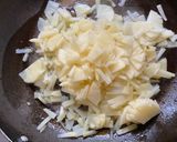 A picture of step 2 of Afghani style Omelette.