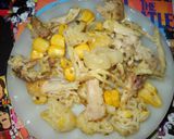 Foto del paso 5 de la receta: Fideos con pollo y maíz para niños
