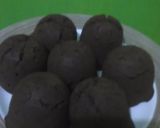 Foto langkah ke 5 dari resep Brownies imut lembut no mixer no kukusan no oven.