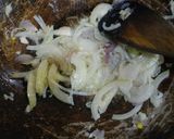 Foto langkah ke 2 dari resep Semur bola-bola ayam.