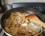 Foto del paso 1 de la receta: Arroz con mejillones 🥘