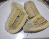 Foto langkah ke 1 dari resep Pisang Goreng Wijen Hitam.
