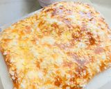 Foto del paso 4 de la receta: Coca de azúcar y piñones