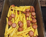 Foto del paso 2 de la receta: Salchipapa (mi versión)