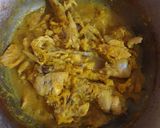 Foto langkah ke 3 dari resep Ayam goreng rempah sederhana.