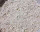 Foto del passaggio 3 della ricetta Sbriciolata crema e nocciole