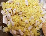 A picture of step 2 of My Chicken with Pineapple fried Rice. 😘.