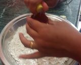 A picture of step 1 of Lemon chiwda.