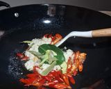 Foto langkah ke 2 dari resep Sambal Kentang Ati.
