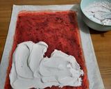 Foto del passaggio 14 della ricetta Rotolo di San Valentino