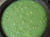 Salsa verde con aguacate