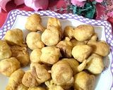 A picture of step 8 of Frozen Pakoray and Pakoray Bondi.