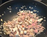 รูปขั้นตอนการทำที่ 2 ของ สปาเกตตีซอสมะเขือเทศหมูสับ