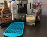 Foto langkah ke 1 dari resep Ice Caramel Latte.