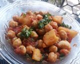 A picture of step 5 of Aloo Chana Masala.