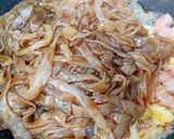 Foto langkah ke 4 dari resep Kwetiau Goreng.
