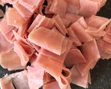 Foto del paso 6 de la receta: Tortilla francesa con huevo de EMU 🦃🪿queso y jamón York