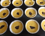 Foto del paso 2 de la receta: Magdalenas con nueces y chocolate