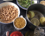Foto del paso 1 de la receta: Fideuà vegetariana