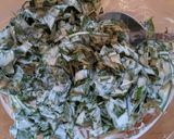 A picture of step 5 of My grandma's wild garlic salad.