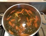 Zöldséges brokkoli leves daragaluskával recept fázis 3 fotója