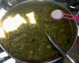 A picture of step 6 of Hariyali Pav Bhaji.