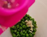 Foto del paso 1 de la receta: Untable de arvejas congeladas y ajo 🫛 🧄 Dip verde 💚