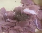 A picture of step 1 of Thai style beef noodles.