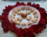 A picture of step 3 of Paneer Rose Sweet Hearts.