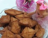 A picture of step 4 of Arabic Sweet Snack🌺🌺🌺🌺🍬🍬🍬🌺 Kac kac 🌺🍬🍬🍬.