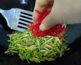 Foto langkah ke 7 dari resep Tumis Bunga Pepaya.