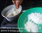 Foto langkah ke 3 dari resep 50.Singkong Kelapa Gula Merah.