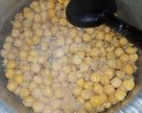 A picture of step 2 of Hyderabadi Sindhi Chickpea Pulao.