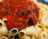 Une image de l'étape 3 de Recette de placard : Pasta alla puttanesca.