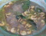 Foto langkah ke 2 dari resep Cumi Udang Kuah Pedas.