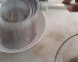 A picture of step 13 of کیریمل چاکلیٹ کیک.