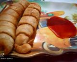 A picture of step 2 of Layered potato rolls.