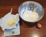 A picture of step 1 of Yummy Quiche.
