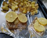 A picture of step 4 of Lemon pepper garlic fish.