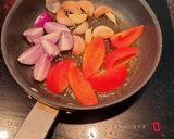 Foto langkah ke 2 dari resep Sambal bawang tomat.