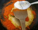 Foto langkah ke 2 dari resep Sambal Goreng Hati Kering.