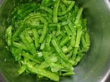 Pare tumis pindang terasi