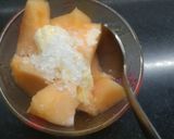 A picture of step 3 of Muskan melon with malai.